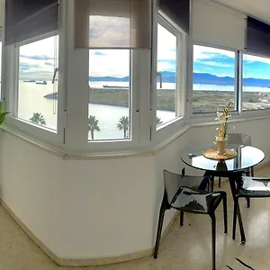 https://vista-rocamar.es-andalucia.com